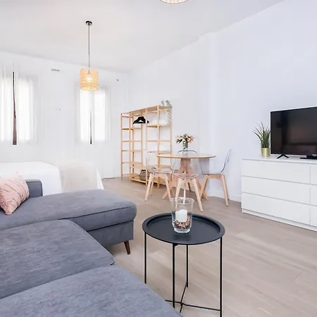 Apartament Bhost - Yaya Maria *